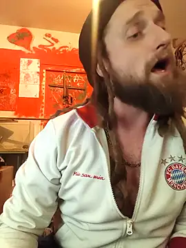 Ozomitro online show from January 6, 4:00 pm