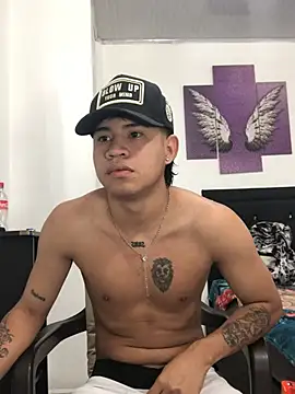 logannth online show from February 8, 9:52 pm