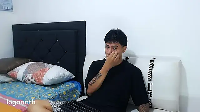 logannth online show from February 17, 11:34 am