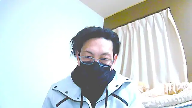 Hideen-real-face online show from February 22, 1:01 pm