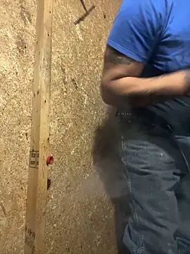 Snapshot of yomanfriend chatting on December 3, 4:35 am yomanfriend online show from December 3, 4:35 am