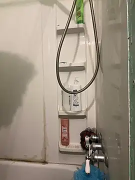 Snapshot of yomanfriend chatting on February 14, 8:37 pm yomanfriend online show from February 14, 8:37 pm