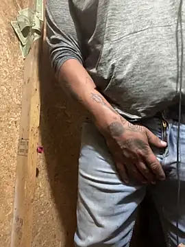 Snapshot of yomanfriend chatting on October 24, 5:31 am yomanfriend online show from October 24, 5:31 am