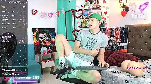 flowers18 online show from September 18, 12:12 am