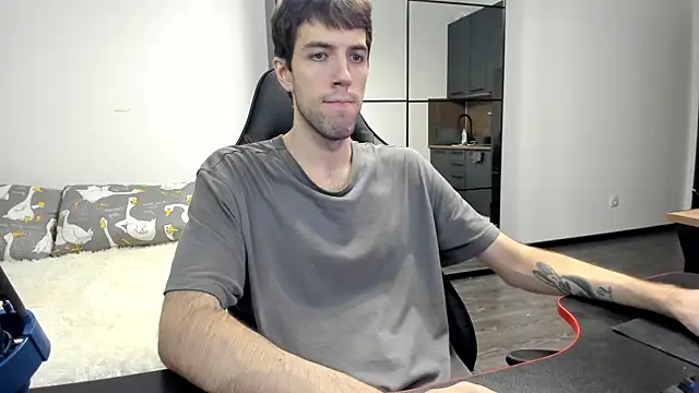 White Dylan online show from November 17, 4:15 am