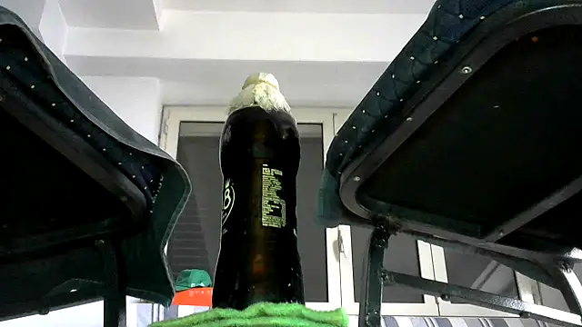 Snapshot of alkro63 chatting on February 17, 3:31 pm alkro63 online show from February 17, 3:31 pm