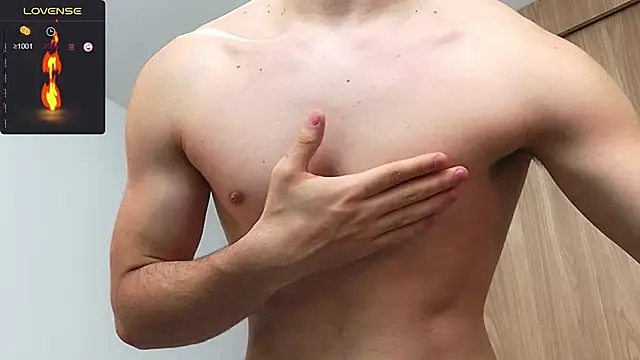 Snapshot of zenn_rush1 chatting on December 7, 11:40 am zenn rush1 online show from December 7, 11:40 am