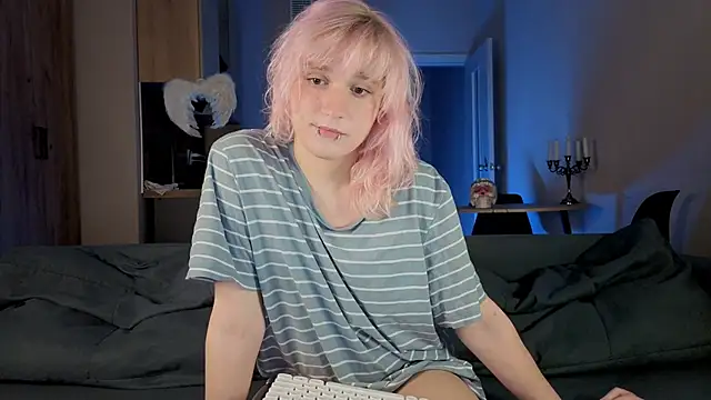 Gregory Byyrd online show from April 4, 9:34 pm