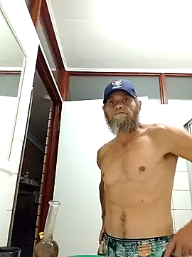 Snapshot of Deonlonely1 chatting on February 22, 2:16 pm Deonlonely1 online show from February 22, 2:16 pm