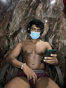 Snapshot of rony6663 chatting on October 11, 10:08 am rony6663 online show from October 11, 10:08 am