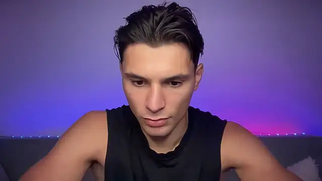 denlover1 online show from September 22, 9:09 am