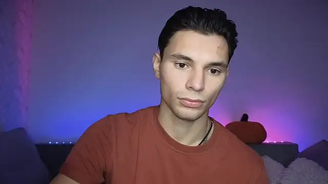 denlover1 online show from September 29, 7:29 am