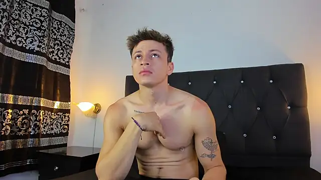 Angel Cuervo online show from February 17, 12:38 pm