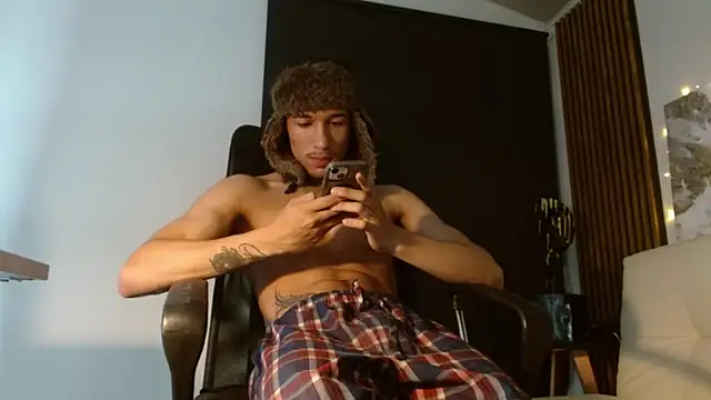 rafael stone online show from December 31, 3:01 am