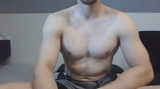 Snapshot of LoveEveryWet chatting on March 18, 8:06 am LoveEveryWet online show from March 18, 8:06 am