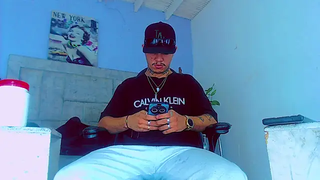 HannibalLester online show from October 2, 12:20 pm