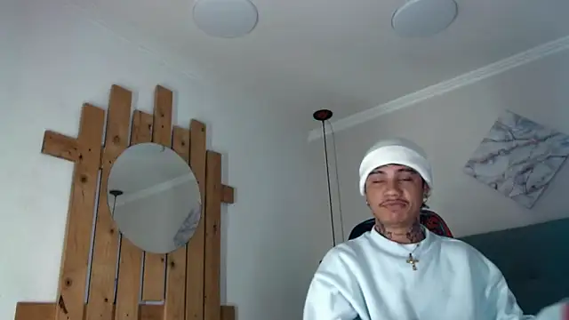 HannibalLester online show from March 3, 3:28 am