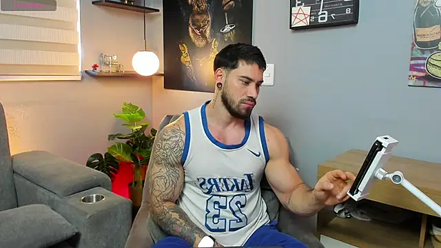 Giorgio-Leone online show from May 31, 8:10 pm