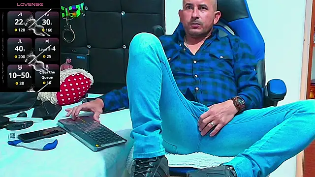 Yeol King online show from April 13, 5:46 pm