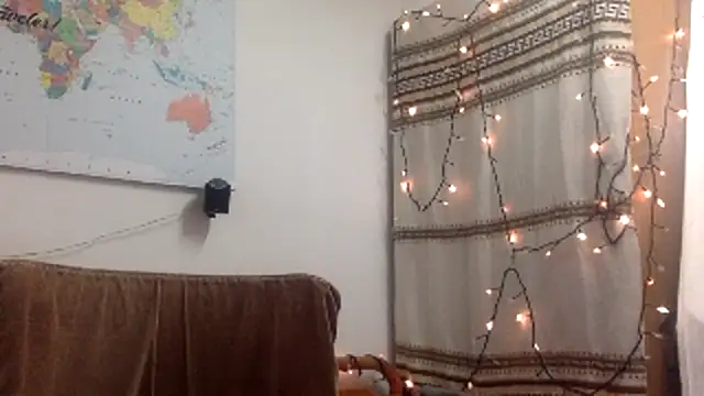 TowaFreespirit online show from December 6, 11:11 am