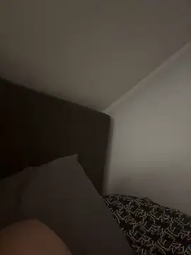 HornyTeenBoy62 online show from January 30, 2:36 pm