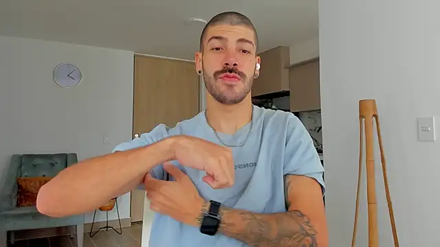 Guyinthemountain online show from January 28, 12:54 pm