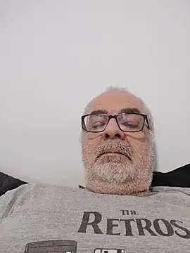 Satiro Sevilla online show from December 19, 5:10 pm