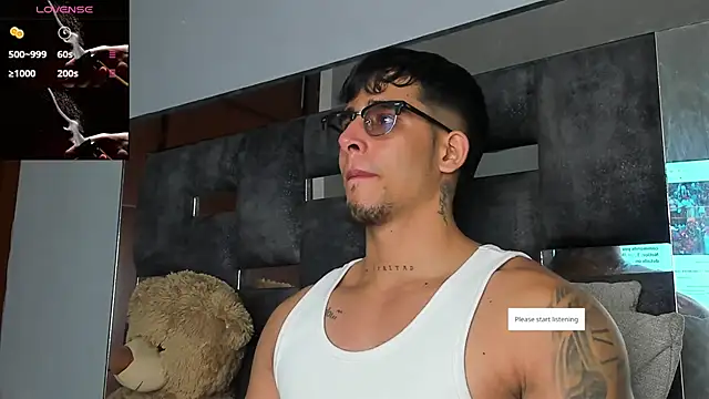 Snapshot of iamcamiloo_ chatting on September 10, 3:49 am iamcamiloo  online show from September 10, 3:49 am