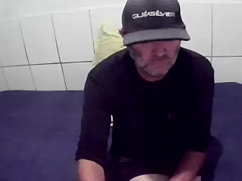 pierdona online show from March 31, 9:05 pm