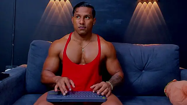 CallumMuscle online show from February 25, 9:42 am