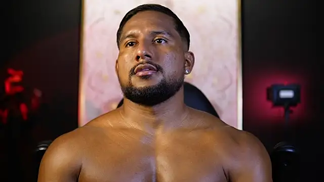 CallumMuscle online show from October 18, 11:20 pm