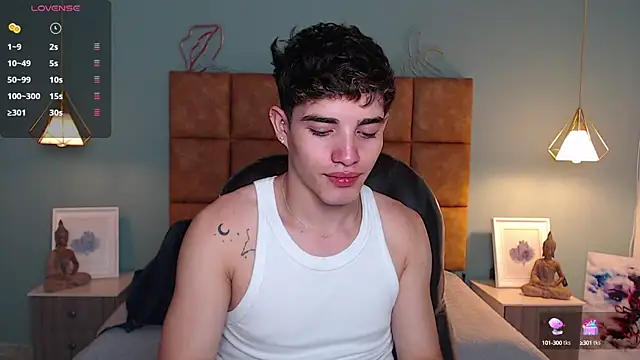 AlejooTwink online show from December 30, 6:49 pm