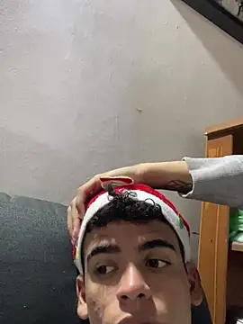 Leo bunny hot online show from December 31, 11:17 pm