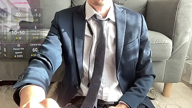 Snapshot of kimkim123123 chatting on February 13, 6:52 am kimkim123123 online show from February 13, 6:52 am