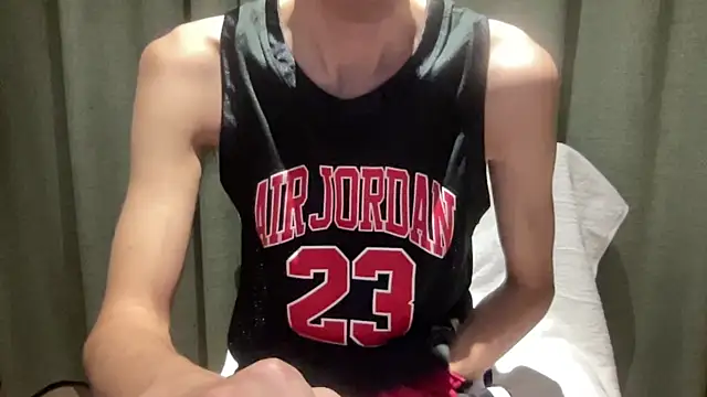 Snapshot of kimkim123123 chatting on February 3, 3:17 pm kimkim123123 online show from February 3, 3:17 pm