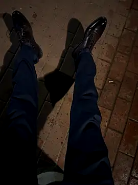 Snapshot of kimkim123123 chatting on September 11, 5:01 pm kimkim123123 online show from September 11, 5:01 pm