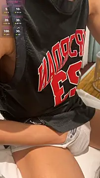 Snapshot of kimkim123123 chatting on September 27, 11:08 am kimkim123123 online show from September 27, 11:08 am