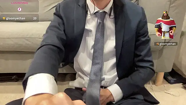 Snapshot of kimkim123123 chatting on February 16, 10:43 am kimkim123123 online show from February 16, 10:43 am