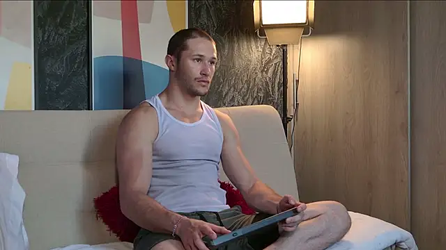 AxelFairchaild online show from November 7, 2:09 pm