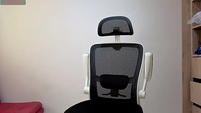 Snapshot of Cristopher23_ chatting on October 9, 2:11 pm Cristopher23  online show from October 9, 2:11 pm