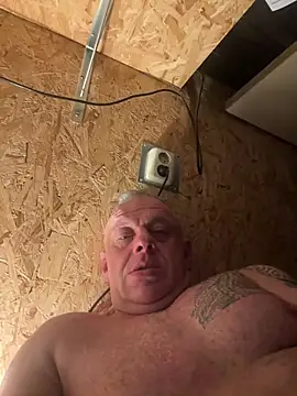 JakubW79 online show from March 23, 2:37 am