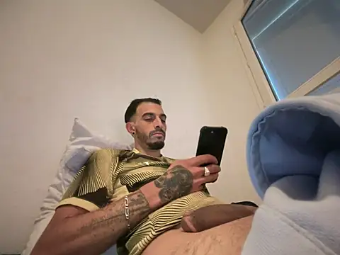 Rebeu313 online show from September 17, 2:29 pm