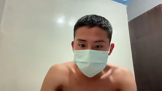 Snapshot of Benson18y chatting on March 20, 3:25 pm Benson18y online show from March 20, 3:25 pm