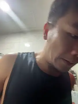 ex199212 online show from November 29, 10:50 am