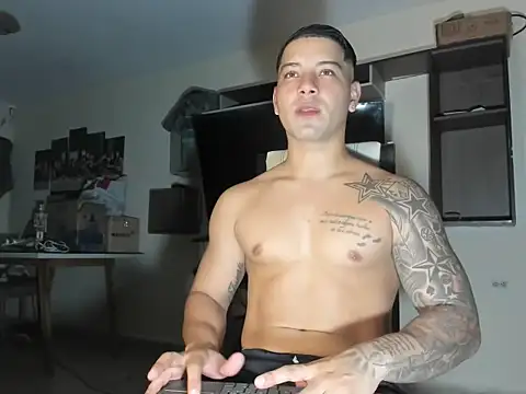 paul luis online show from June 6, 1:44 am