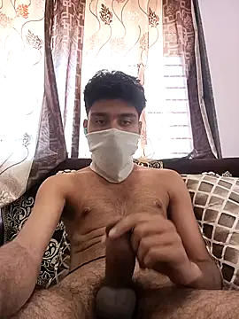 Snapshot of xxxgayroy12 chatting on February 26, 7:42 am xxxgayroy12 online show from February 26, 7:42 am