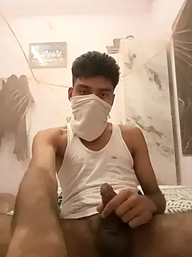 Snapshot of xxxgayroy12 chatting on January 9, 6:26 pm xxxgayroy12 online show from January 9, 6:26 pm