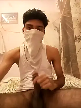 Snapshot of xxxgayroy12 chatting on February 8, 6:22 pm xxxgayroy12 online show from February 8, 6:22 pm