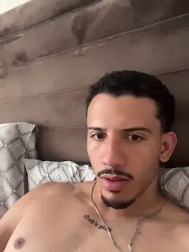 Snapshot of pteno1 chatting on January 4, 12:16 pm pteno1 online show from January 4, 12:16 pm