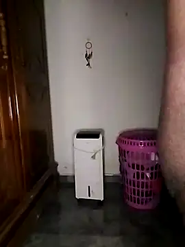 SuranSexy33 online show from June 25, 4:04 am